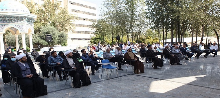 مراسم جشن میلاد با سعادت پیامبر اکرم (ص) برگزار شد
